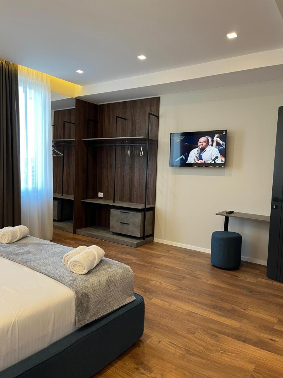 North Alb Hotel Shkoder Ngoại thất bức ảnh